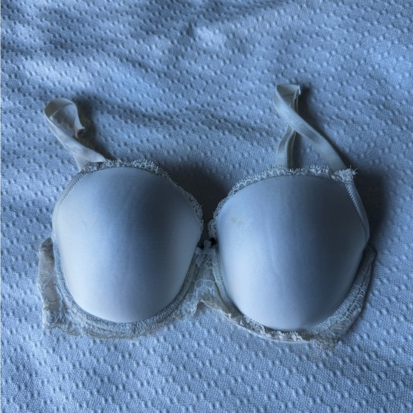 Victoria's Secret White Lace Dream Angels Lined Demi Bra 34DD - Picture 8 of 9